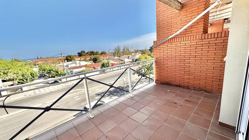 Foto 420f454d-6d37-4d3b-84ac-6993c349f8b4. Casa a schiera con parcheggio piscina in Els Tallats - Mas Olivé Cambrils