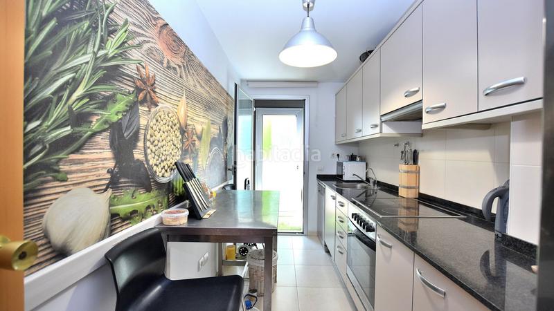 Foto bfb4497f-3b03-4d69-884a-c4973efe34d3. Etagenwohnung mit heizung pool in Plaça Europa - Port Aventura Salou