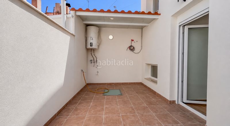 Foto 5dfb4daf-bcd1-420d-be28-f2879f363dd4. Casa adossada amb calefacció a Port - Horta de Santa Maria Cambrils