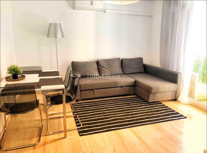 Foto f0a26dc1-35b1-42f6-9901-65aae586acb9. Apartament amb calefacció a Platja de Ponent Salou