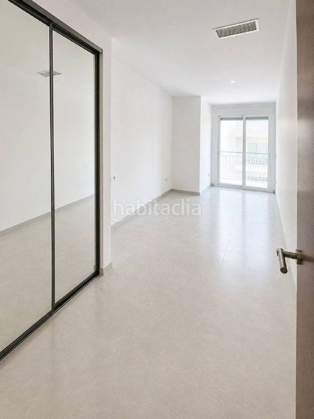 Foto ff9fc0a2-89cc-413a-bca8-34148b29713c. Apartament amb calefacció a Centre Roses
