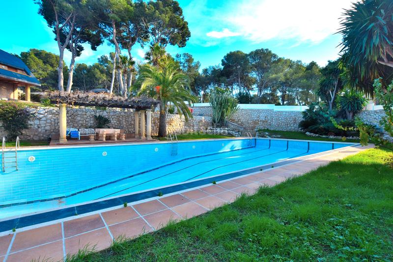 Foto 309f01ff-c571-4182-9b85-1f52fb237bc8. Chalet casa lujo españa en Covamar Salou