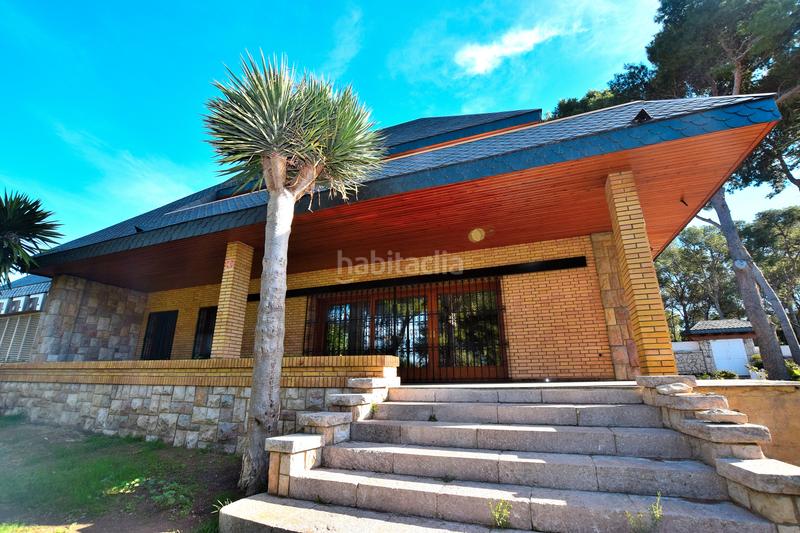 Foto c8fc2d86-1864-4344-afd9-14e0a37c0c7a. Chalet casa lujo españa en Covamar Salou