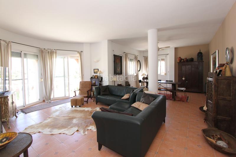 Foto 665e79e6-709e-411e-bdca-e48e410a94f0. Xalet a Pueblo Acantilado-Lanuza Campello (el)