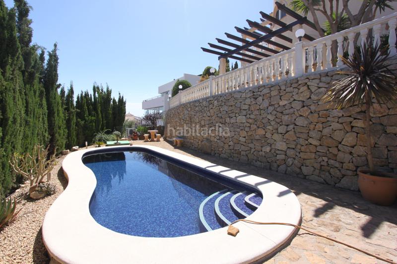 Foto bc259e28-0b85-47e4-abd2-0e2adc6a2d78. Xalet a Pueblo Acantilado-Lanuza Campello (el)