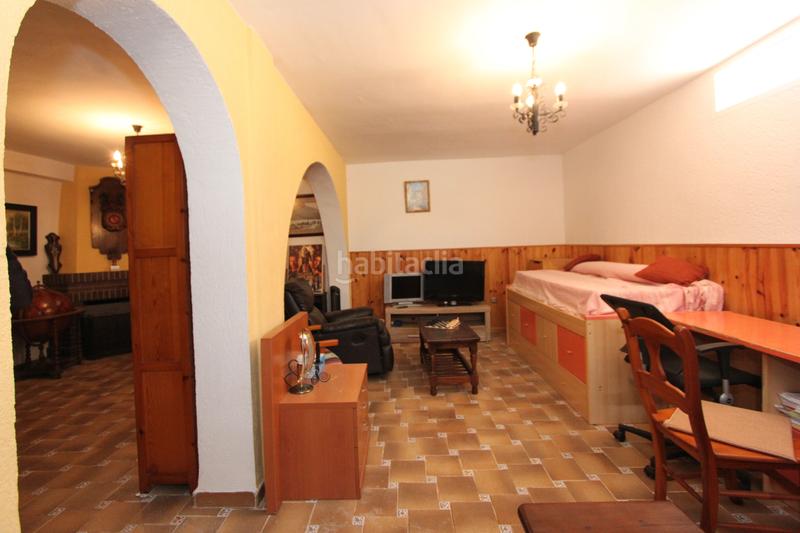 Foto 1a0ff1d5-8b03-4011-8234-946b9c0db7cb. Xalet a Pueblo Acantilado-Lanuza Campello (el)