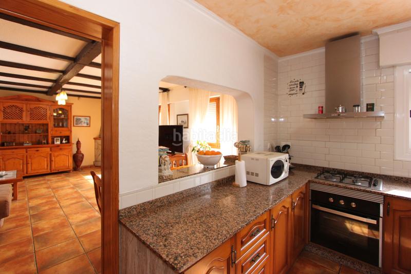 Foto 87f829de-81e2-4a01-b9fa-7a7d6ec7eb46. Xalet a Pueblo Acantilado-Lanuza Campello (el)