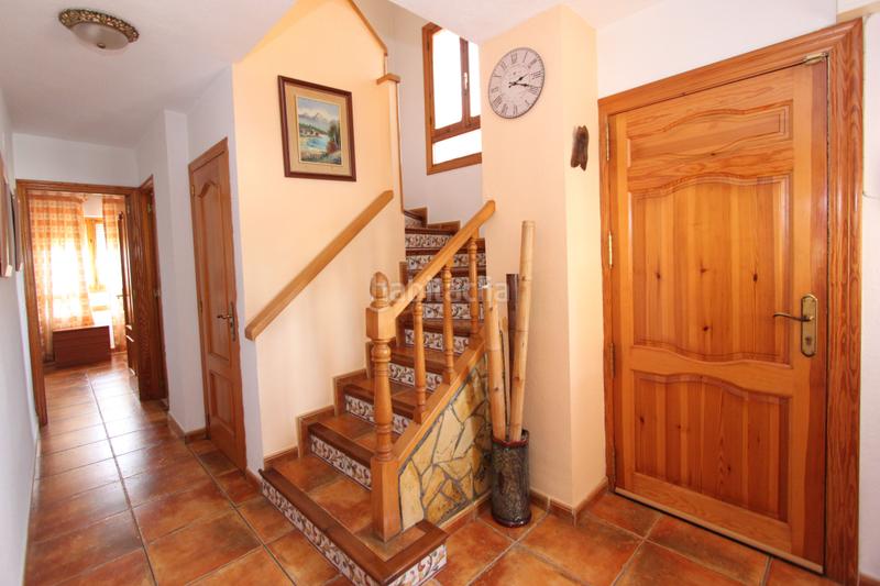 Foto c786af03-7e10-4bcf-b346-00ebd6e03d0f. Xalet a Pueblo Acantilado-Lanuza Campello (el)