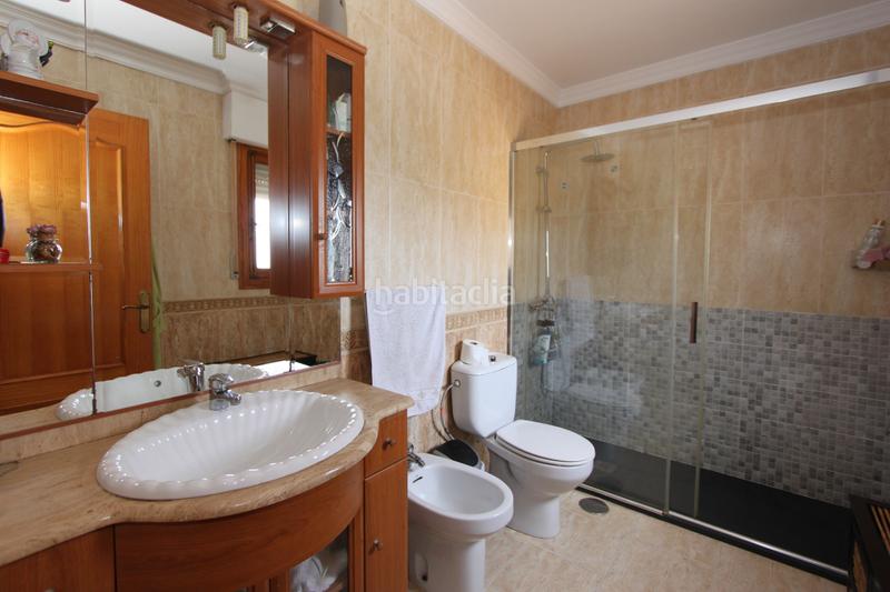 Foto cecd7424-8ac7-40d2-b19a-d355a299daa5. Xalet a Pueblo Acantilado-Lanuza Campello (el)