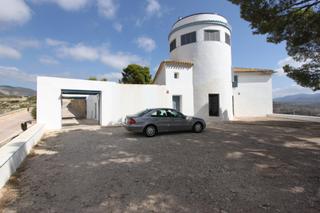 Xalet  Carrer de la santa creu, barri de segorb, xixona / jijona, l'ala. Propiedades como esta rara vez salen a la venta! adecuado para e