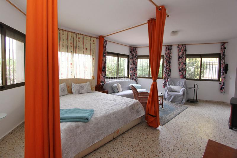 Foto 64e2695d-14fe-42a9-b86b-442abb77f4b1. Xalet a Pueblo Acantilado-Lanuza Campello (el)