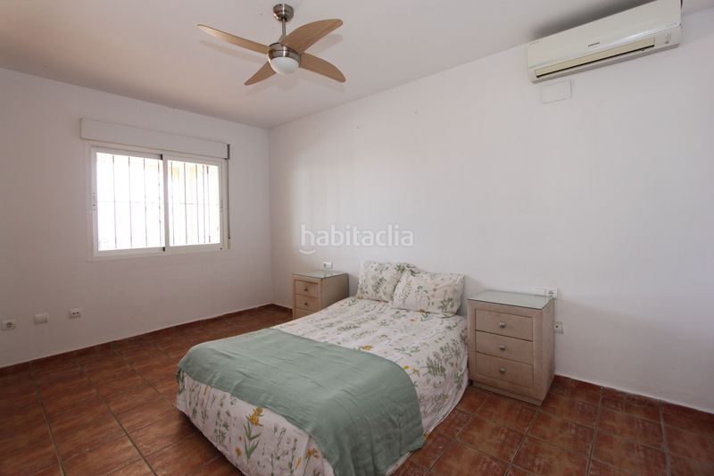Foto 8e7f91db-511d-4fa3-b366-7b06fdb58612. Xalet a Busot