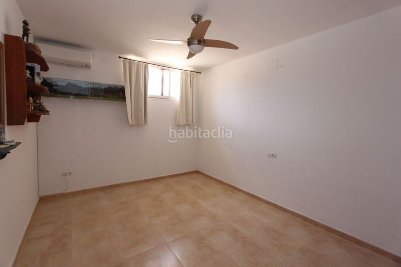 Foto 9213f16d-d1d8-49d9-896e-43a11e4bf969. Xalet a Busot