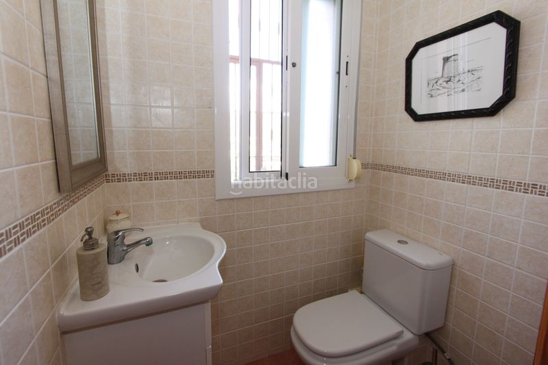 Foto def568f3-1b38-43b9-b8aa-5c86c2d5fb7e. Xalet a Pueblo Acantilado-Lanuza Campello (el)