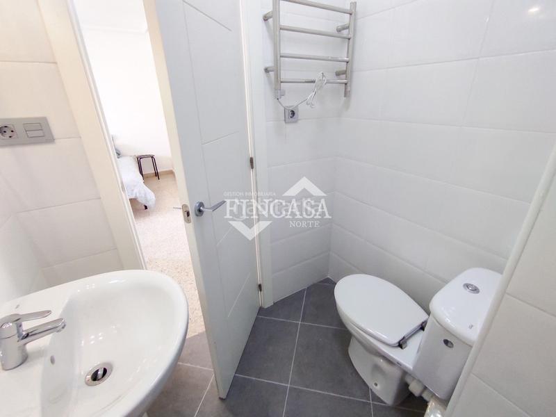 Foto f3fa5e3f-16ed-44ef-947b-7a9ac8844fca. Alquiler piso apartamento de 1 habitacion en alquiler en zona hospital en Laredo