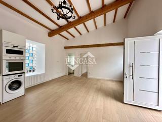 Casa a Bárcena de Cicero. Vivienda unifamiliar a estrenar cicero con zona exterior orienta