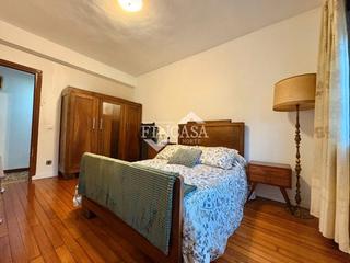 Appartement à Calle la magdalena 7. Piso de tres habitaciones en zona céntrica de colindres