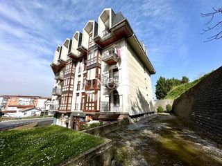 Appartement à Colindres. Luminoso piso con terraza en colindres