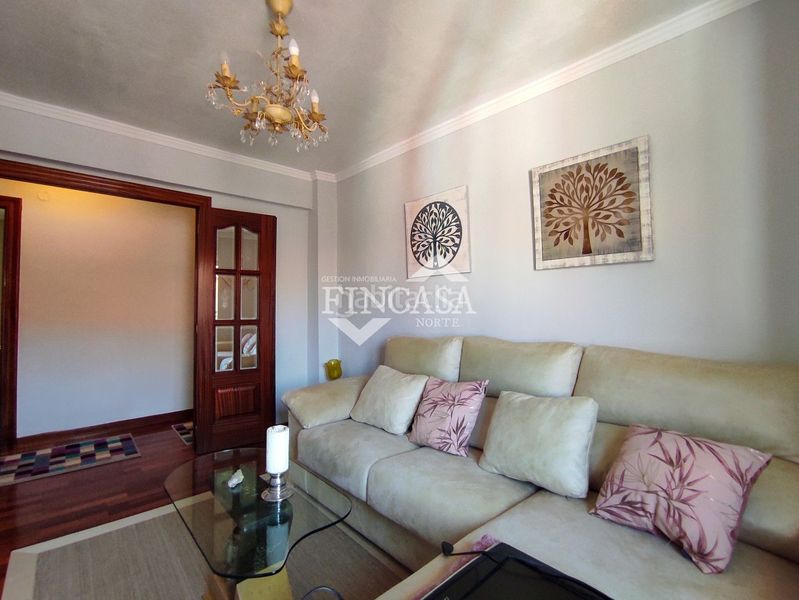 Foto 33a3b21d-6be6-46a2-9c4c-e85eea6e0879. Rent flat with heating parking in Centro Laredo