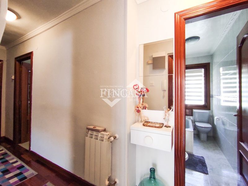 Foto ccdeacb2-f9b0-4473-b2fb-cba3b3386faf. Rent flat with heating parking in Centro Laredo