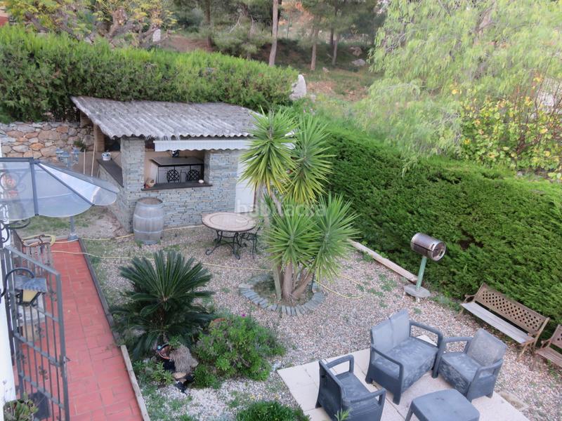 Foto 278b88d4-5eb0-4003-b0fe-6a86ad063faf. Casa aparellada a carrer pirineus 94 a l´Estartit poble Estartit