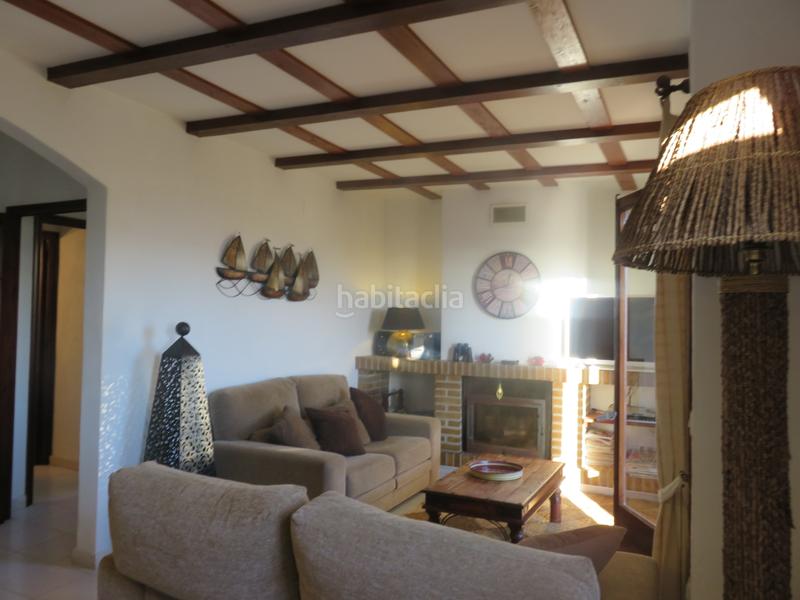 Foto 560ce108-1941-49ca-b766-49b7771ce13e. Casa aparellada a carrer pirineus 94 a l´Estartit poble Estartit