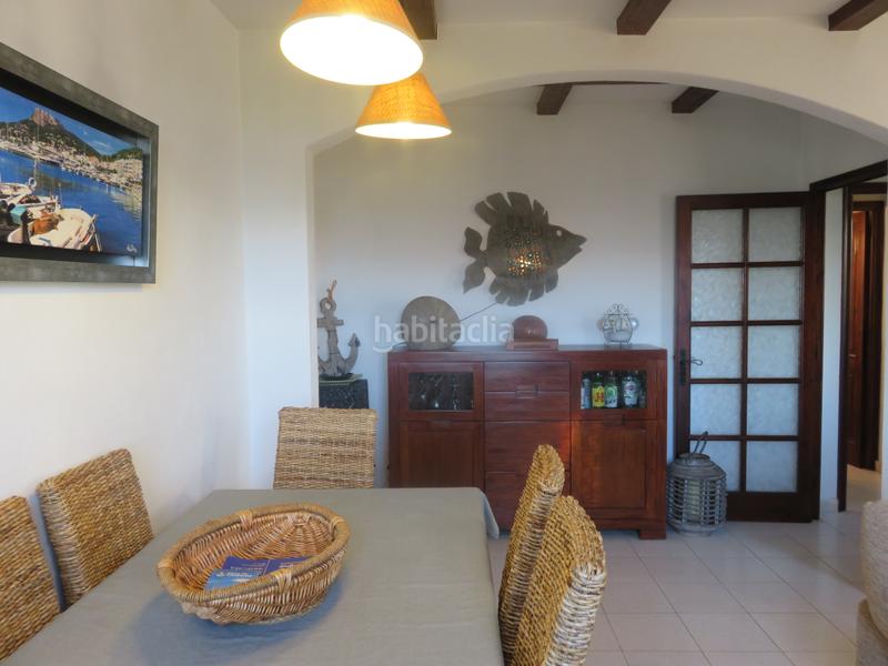 Foto 95591881-0004-4561-bc8d-2dd076749968. Casa aparellada a carrer pirineus 94 a l´Estartit poble Estartit