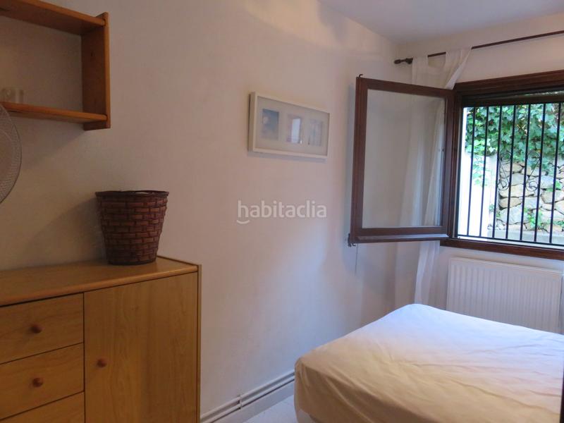 Foto a823a542-8791-4517-ae3e-a225390a3b51. Casa aparellada a carrer pirineus 94 a l´Estartit poble Estartit