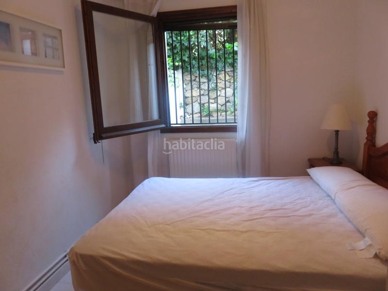 Foto d99a9f72-cd36-466f-86bb-08e1339c7a79. Casa aparellada a carrer pirineus 94 a l´Estartit poble Estartit