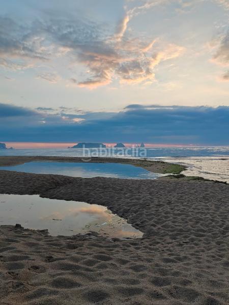 Foto 846b539f-c001-4a92-bcf5-da41f87c0540. Piccolo appartamento con camino parcheggio in l´Estartit poble Estartit