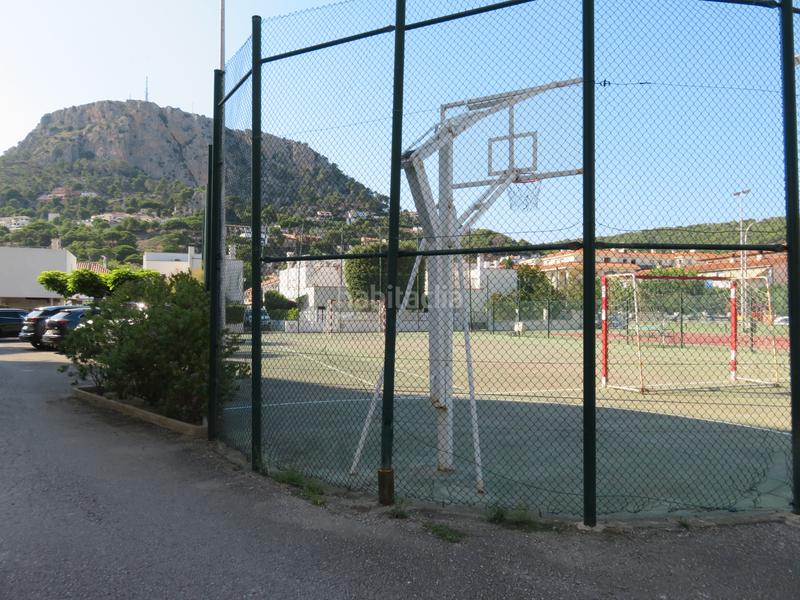 Foto f9b4d9a7-9035-453f-a9ab-725769a986fc. Piccolo appartamento con parcheggio piscina in l´Estartit poble Estartit