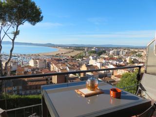 Apartament  Carrer de barcelona. Apartamento con magnficas vistas al mar