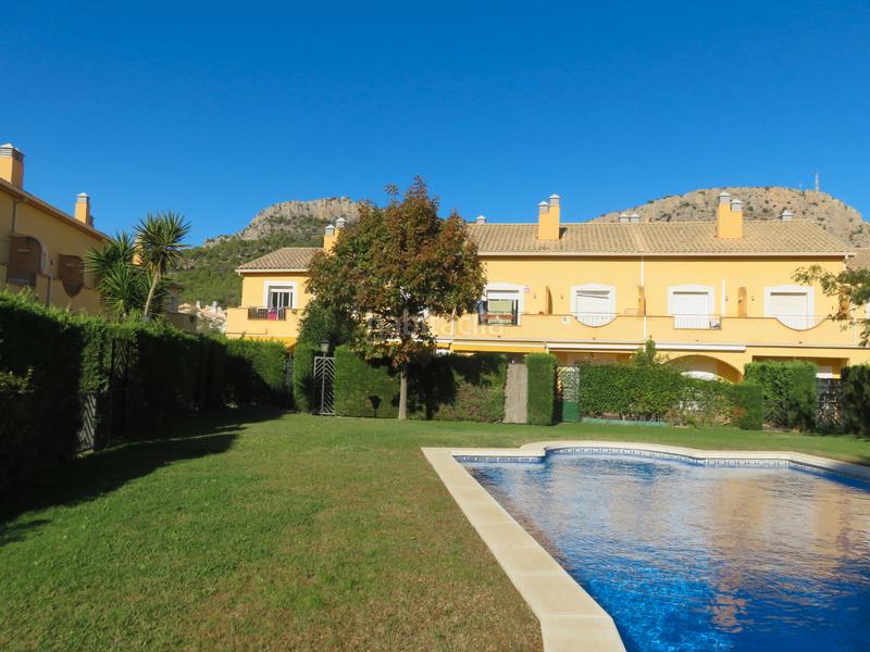 Foto ee08f6f5-ad47-4d47-a31f-7d1d6cdc5d3d. Casa a schiera con parcheggio piscina in l´Estartit poble Estartit