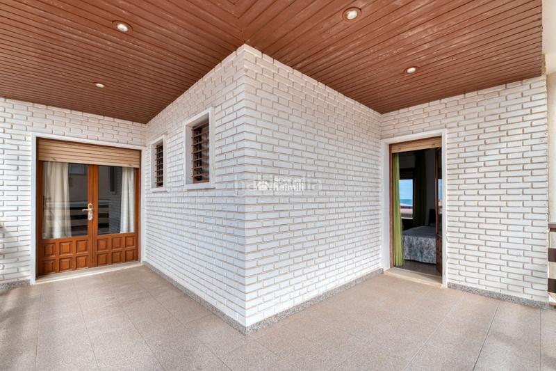 Foto 43e9a723-e387-4a64-b5d3-19c89a9af3a6. Chalet avec cheminée parking dans Entremares Manga del Mar Menor (La)