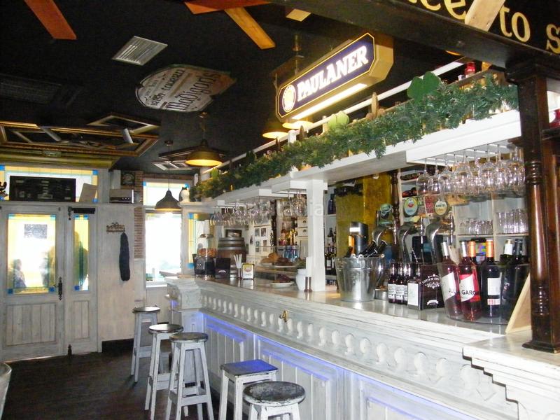 Foto 60738603-5210-40bc-af40-f0652195a380. Local comercial en Renedo - calle pielagos 0 taberna irlandesa en Piélagos