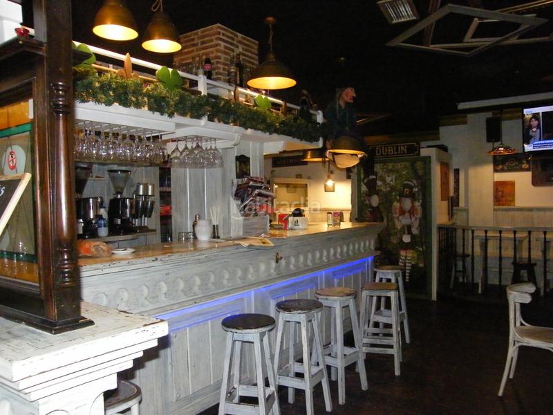 Foto 6f7e7f18-dec3-484a-a2db-ac233d066759. Local comercial en Renedo - calle pielagos 0 taberna irlandesa en Piélagos