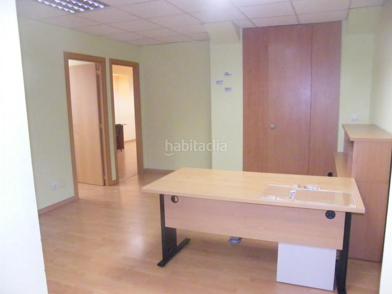 Foto 01a15d44-1f21-4ba4-a811-54c2f3b987f8. Bureau dans Centro Torrelavega
