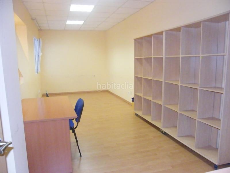 Foto 559a8401-6f79-4f1a-8ed0-9af92f7d039b. Bureau dans Centro Torrelavega