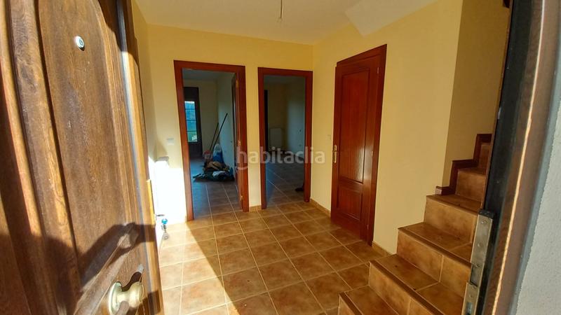 Foto 005b12ad-db5f-4069-8462-56edef1ea3d4. Casa adosada adosado en esquina en Reocín