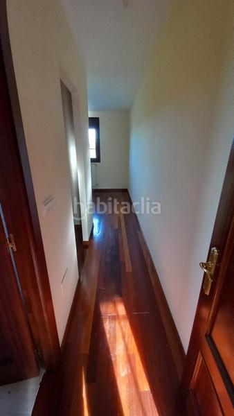 Foto 764971b7-4824-4ded-8078-7bbaaff4758b. Casa adosada adosado en esquina en Reocín