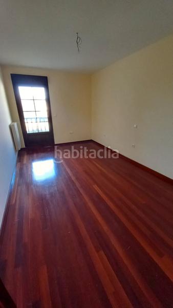 Foto dbf8091b-2614-4d19-9fa2-456331040f72. Casa adosada adosado en esquina en Reocín