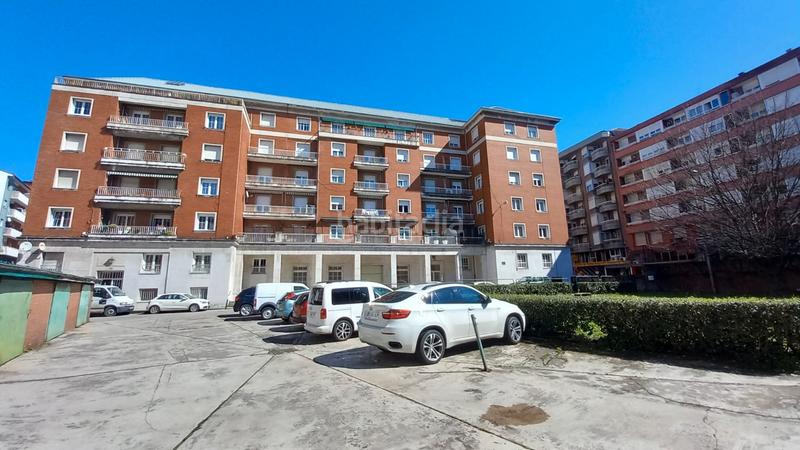 Foto a66ddb07-8d0d-4c30-bc85-44101e012c81. Pis amb calefacció aparcament a El Parque - Zapatón Torrelavega