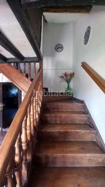Foto dea5b29a-3a71-4ce2-ad43-915d326422be. Casa  con terreno en en Santillana del Mar