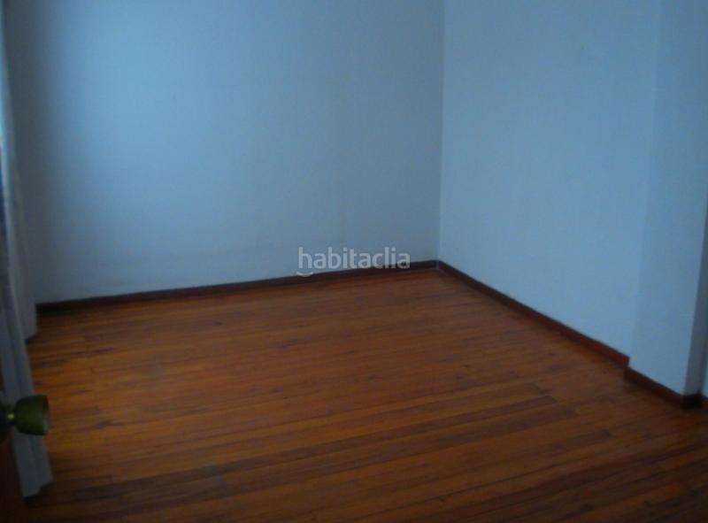 Foto d1df8bc2-e291-4b8c-8451-f6031dda7c48. Piso  en Inmobiliaria - Barreda Torrelavega
