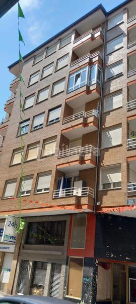 Foto 84e39c5b-72ab-4c3b-9bc6-7644a5f1f866. Appartement avec chauffage dans Centro Torrelavega