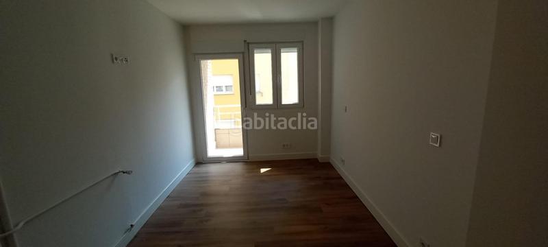 Foto 8f8ad71c-c7ba-421c-b73a-01e5547a67ed. Piso  totalmente reformado en el Centro en Centro Torrelavega