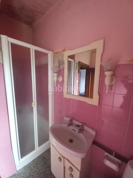 Foto 3e3f629e-4d26-40bb-b621-336efb32f4f7. Casa amb calefacció aparcament a Covadonga - Campuzano - Ciudad Vergel Torrelavega