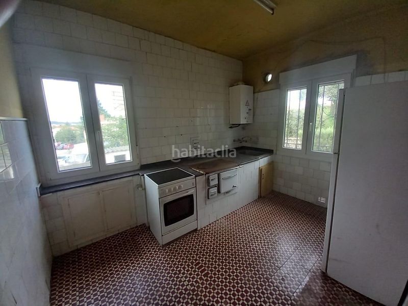 Foto 8e61597b-e556-4c50-b5a6-9961dbd6edf2. Casa amb calefacció aparcament a Covadonga - Campuzano - Ciudad Vergel Torrelavega