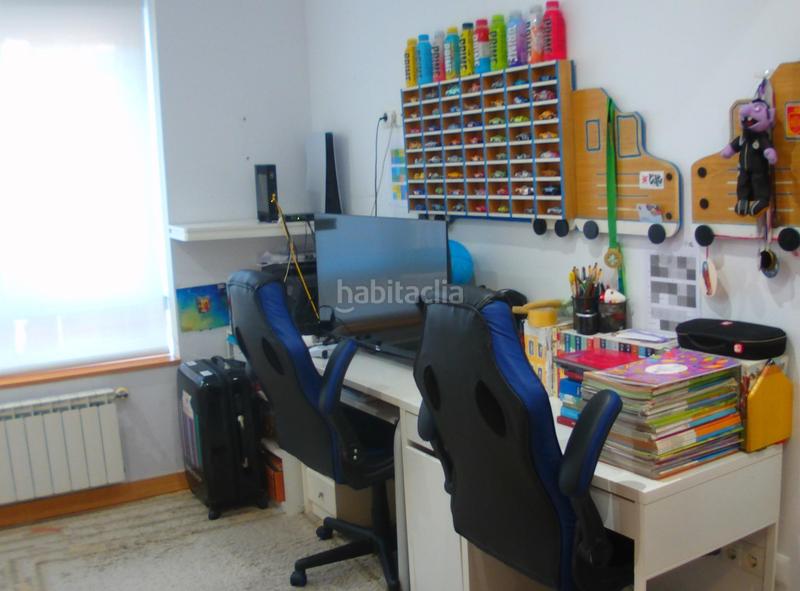 Foto ce8839c0-dbe2-40af-b984-2d0853c6b455. Etagenwohnung mit heizung in Centro Torrelavega