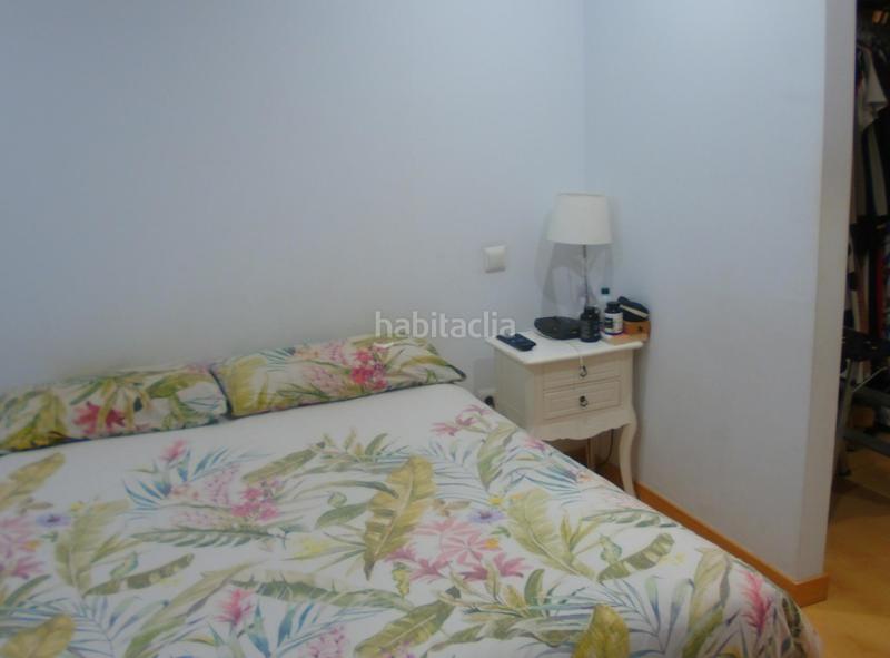 Foto e75fb982-1b6e-45ae-8a16-bee0b2d41ec7. Etagenwohnung mit heizung in Centro Torrelavega